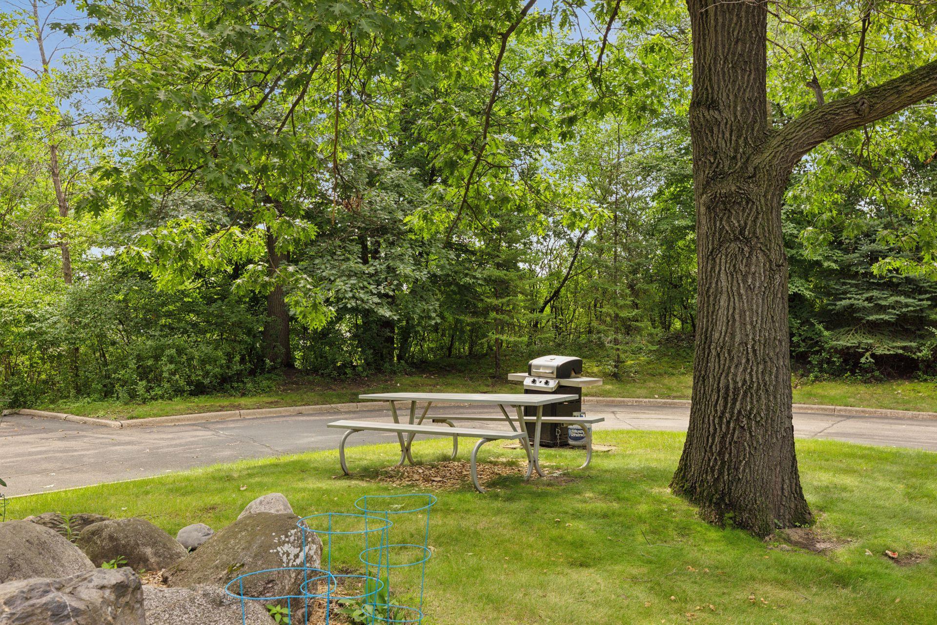 6085 Rowland Road, Unit 109 Minnetonka, MN 55343 - Photo 39 of 46