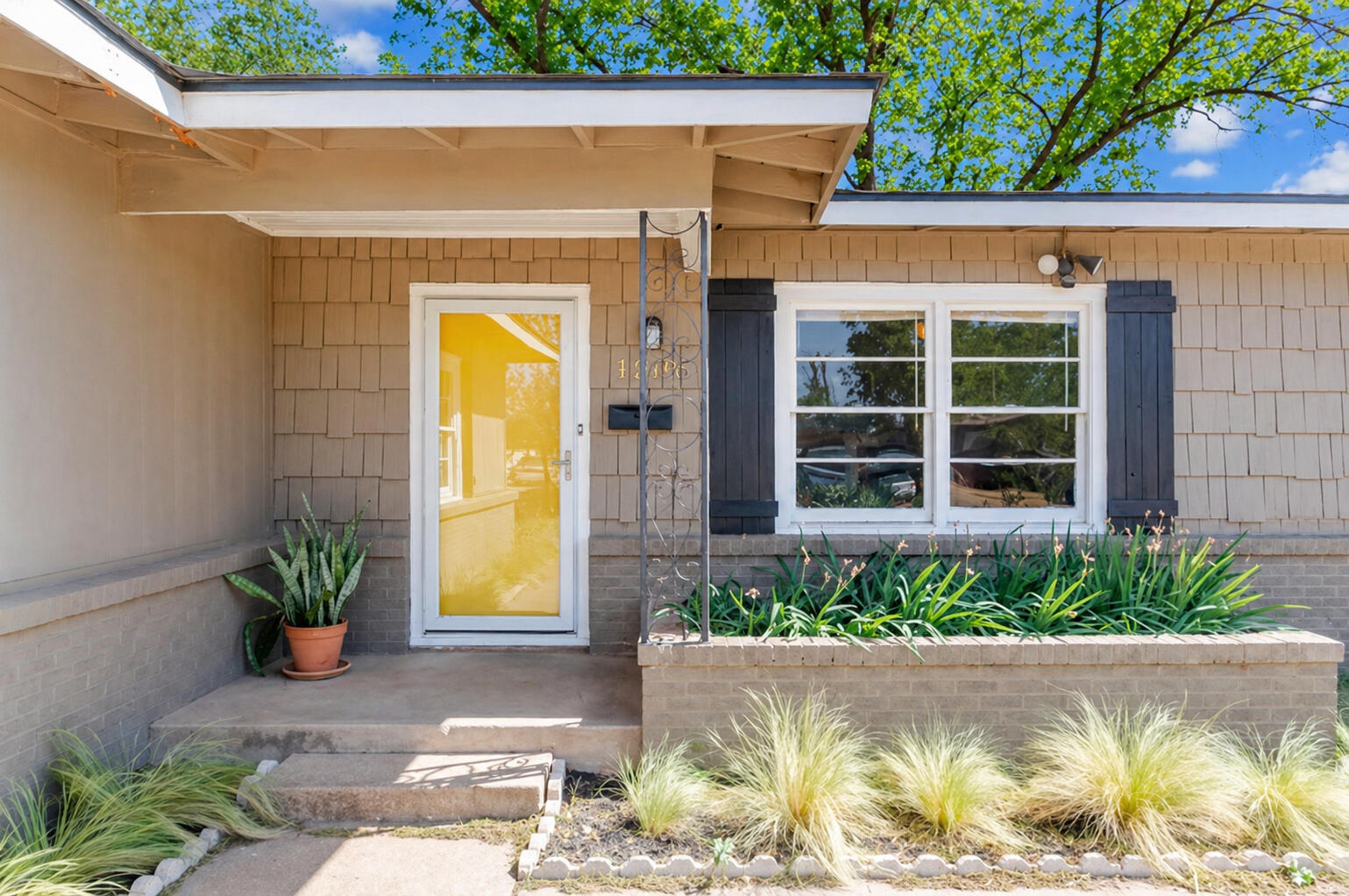 4219 37th Street Lubbock, TX 79413 - Photo 6 of 32 outdoor12