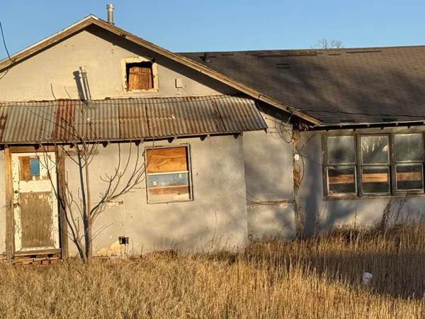 a view of a indoor garage