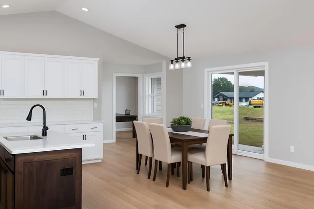 $529,900 | 1769 Arches Drive, Holmen, WI 54636