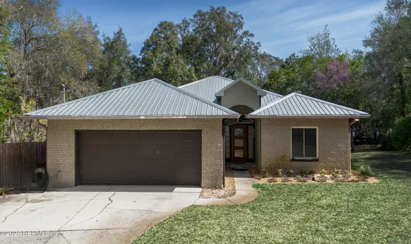 $445,000 | 6261 Little Lake Geneva Road, Keystone Heights, FL 32656