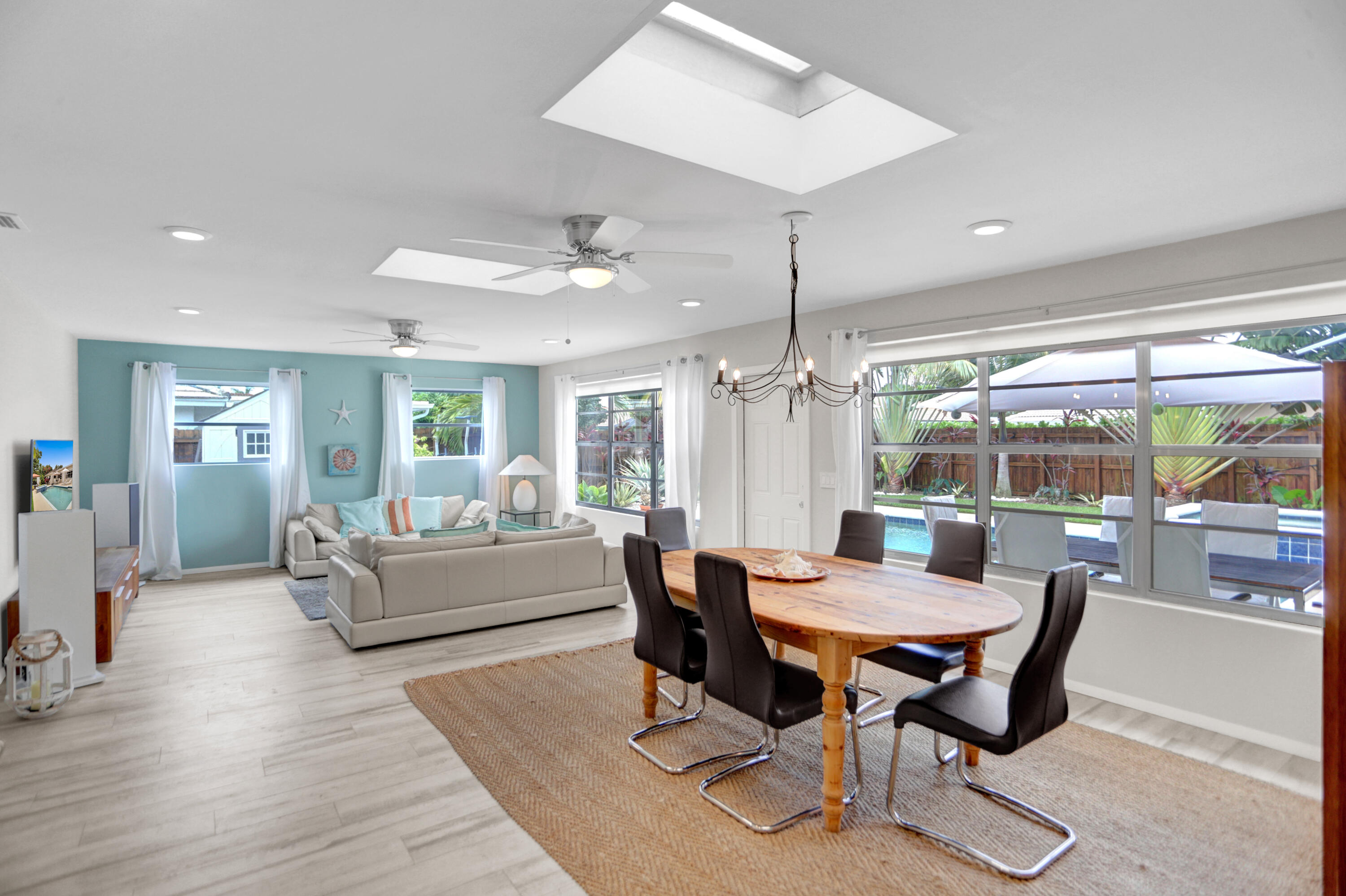 1070 Northwest 10th Street Boca Raton, FL 33486 - Photo 14 of 52 B27I9553