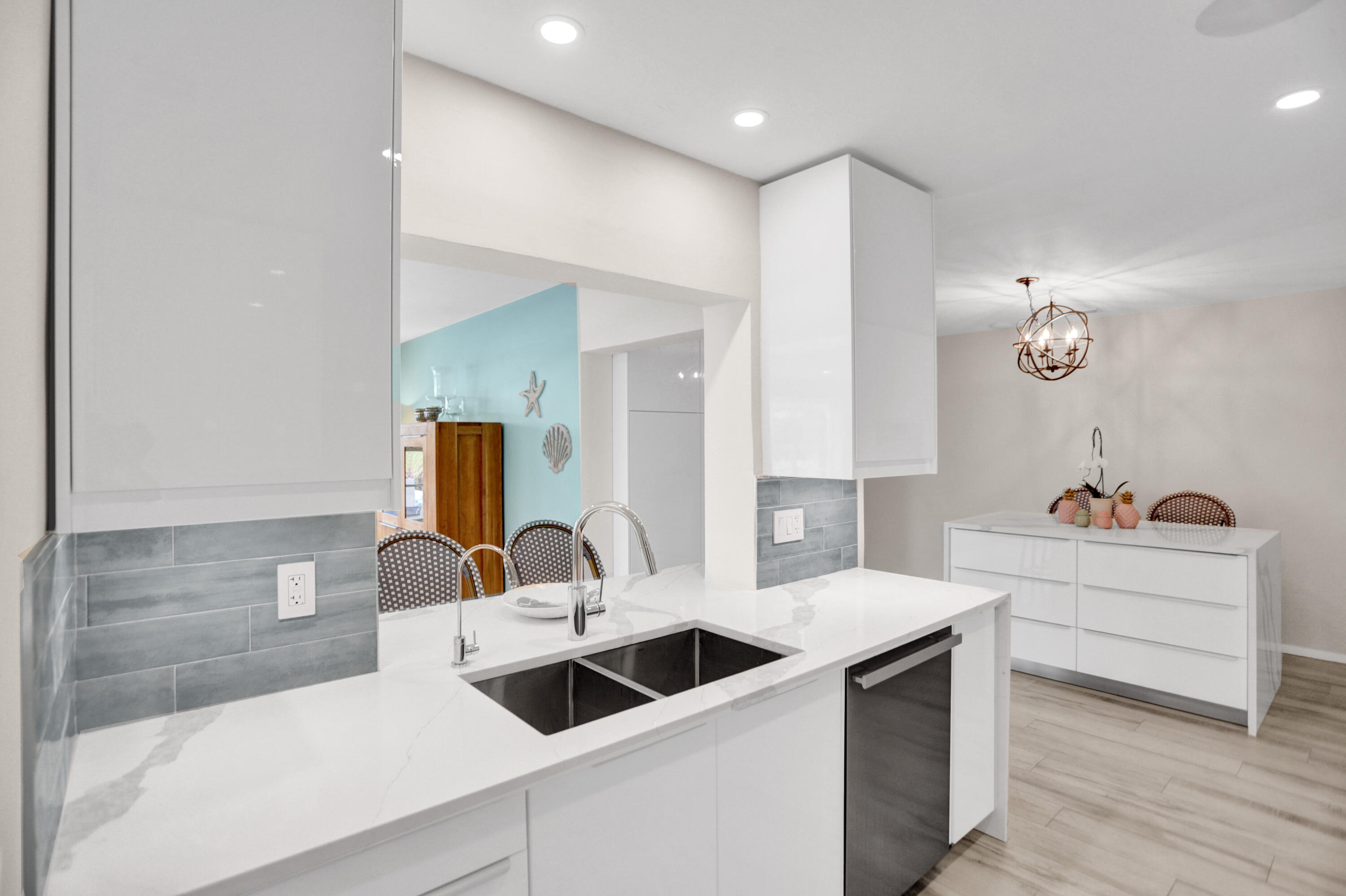 1070 Northwest 10th Street Boca Raton, FL 33486 - Photo 19 of 52 B27I9580