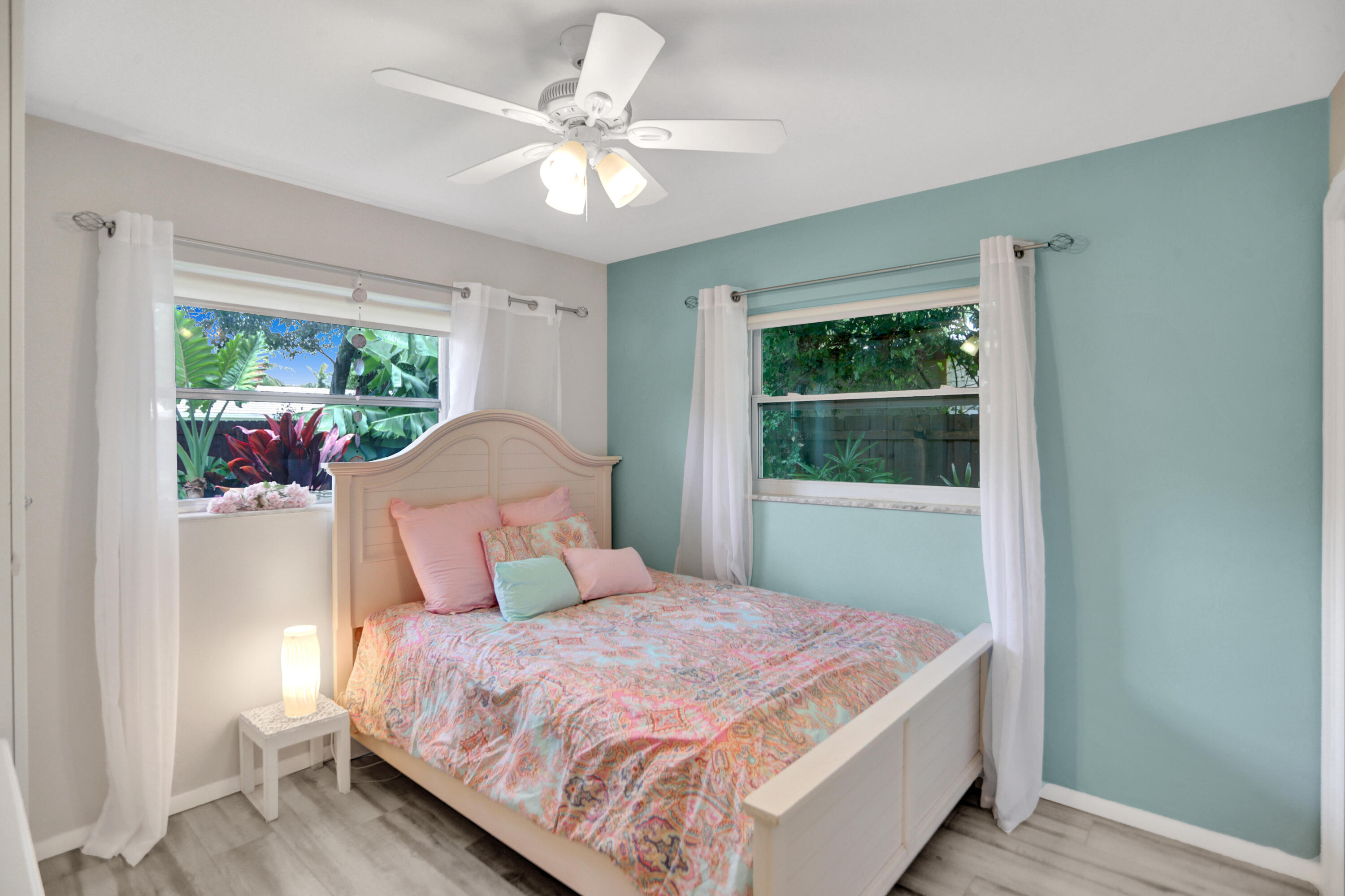 1070 Northwest 10th Street Boca Raton, FL 33486 - Photo 24 of 52 B27I9604