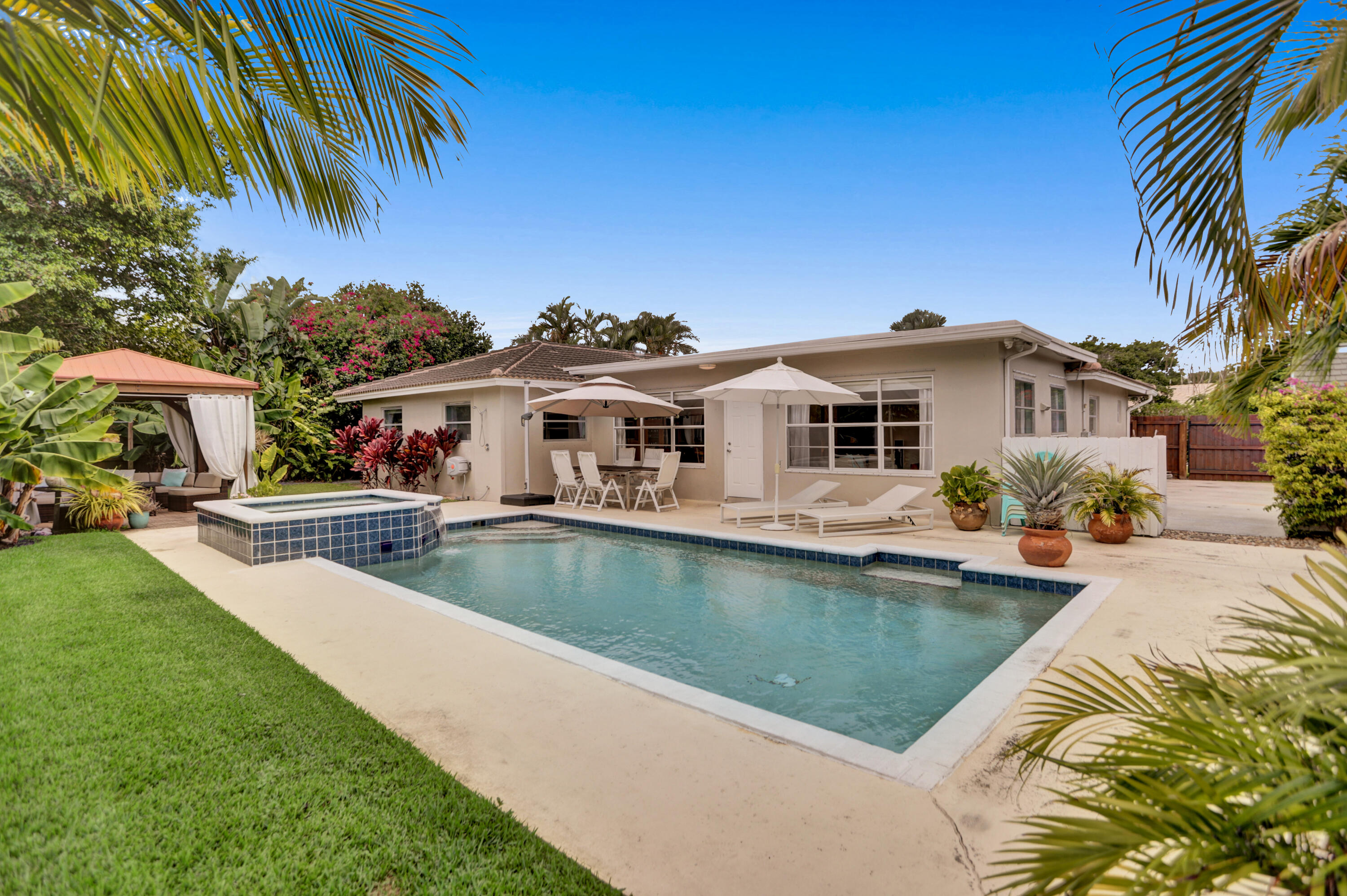 1070 Northwest 10th Street Boca Raton, FL 33486 - Photo 29 of 52 B27I9502
