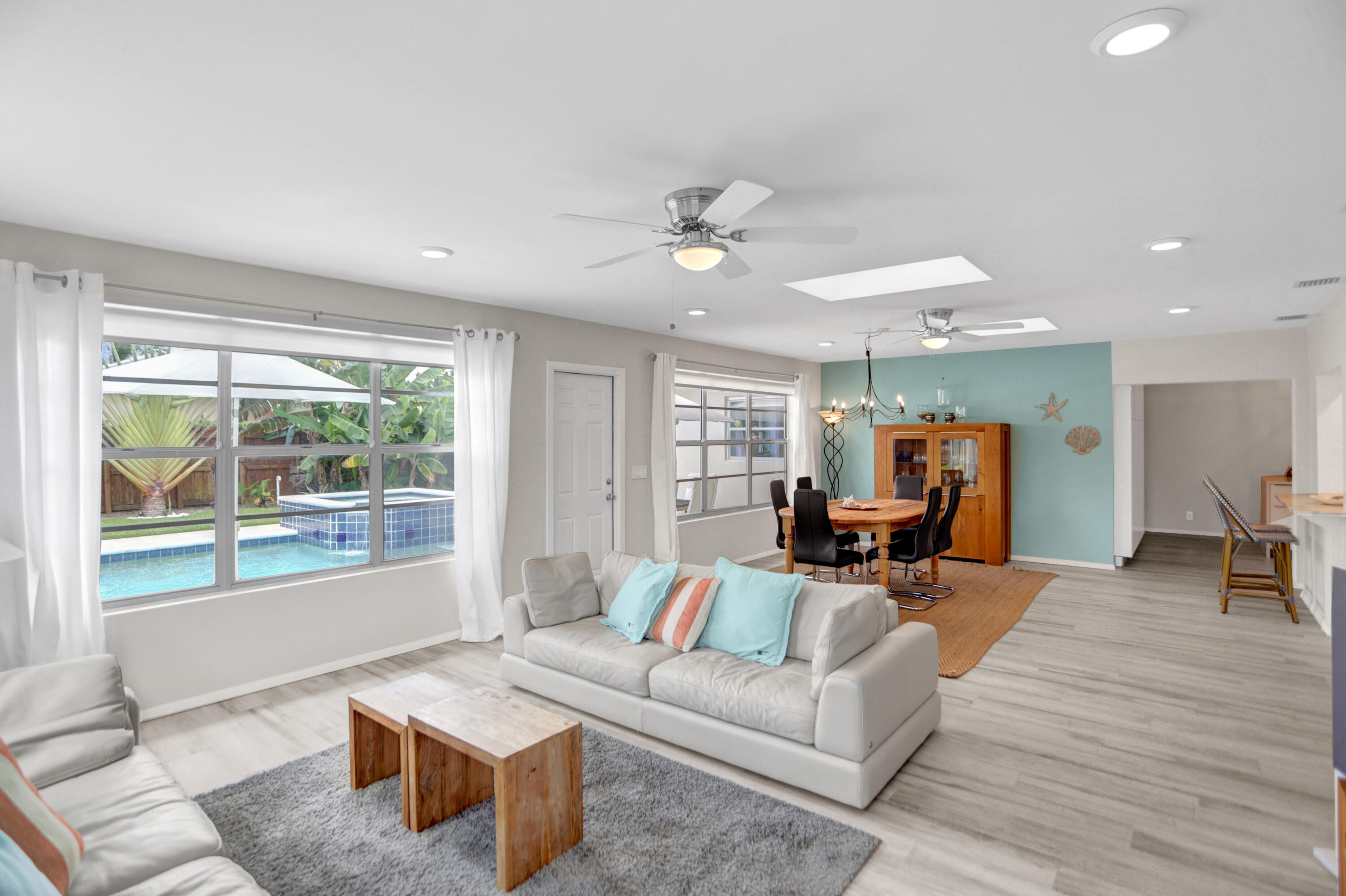 1070 Northwest 10th Street Boca Raton, FL 33486 - Photo 4 of 52 B27I9559