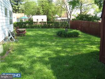 22 Crystal Road Levittown, PA 19057 - Photo 5 of 6 View