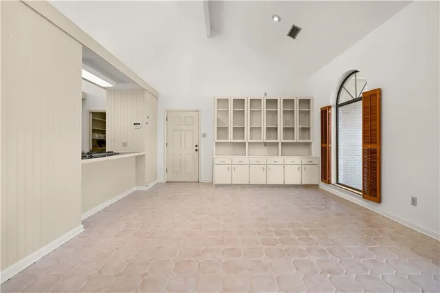 $295,000 | 4055 Huntwick Boulevard, Alexandria, LA 71303