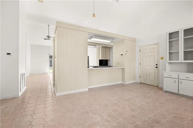 $295,000 | 4055 Huntwick Boulevard, Alexandria, LA 71303