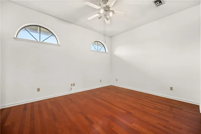 $295,000 | 4055 Huntwick Boulevard, Alexandria, LA 71303