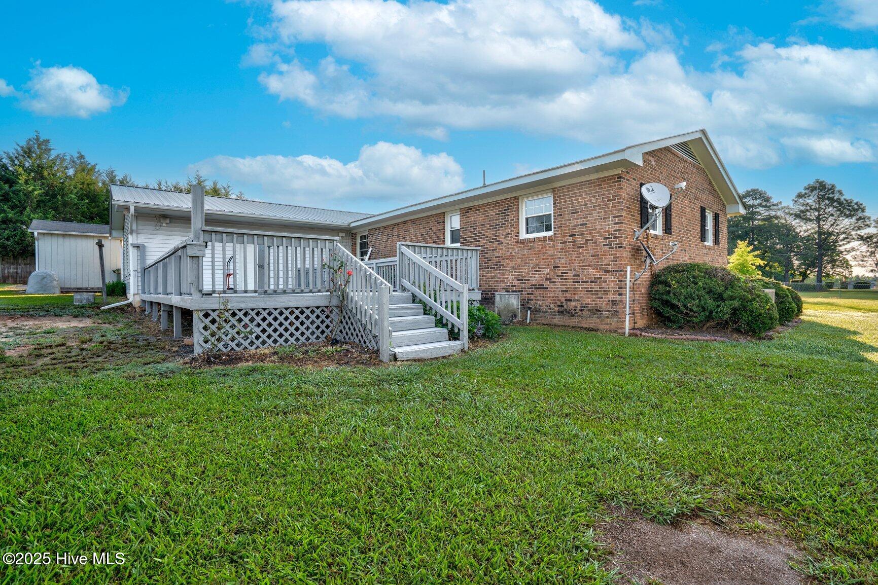 4536 Massey Road Zebulon, NC 27597 - Photo 21 of 23 025-4536MasseyRoad-Zebulon-NC-27597-SMAL