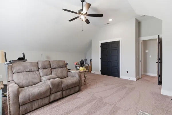 $479,900 | 297 Bluebell Drive, Clarksville, TN 37043