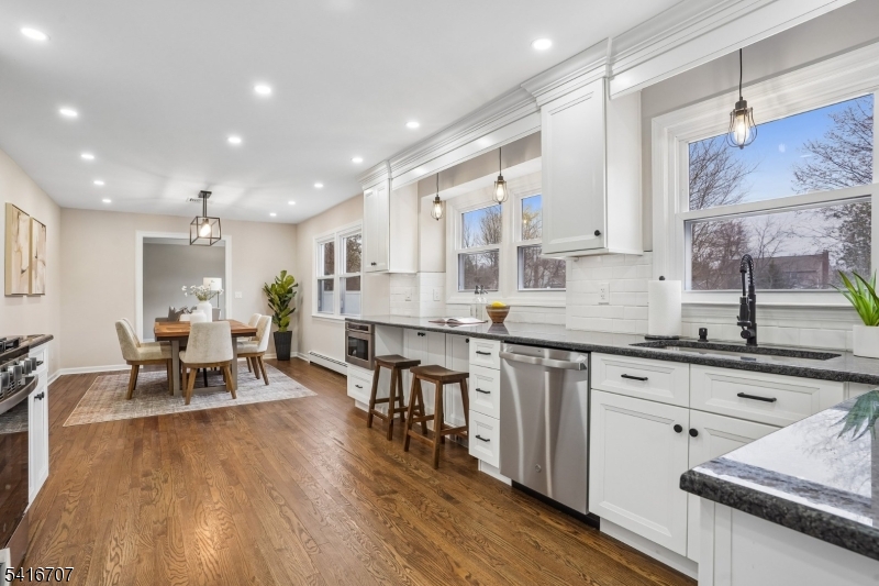 18 Juniper Way Bernards, NJ 07920 - Photo 9 of 31