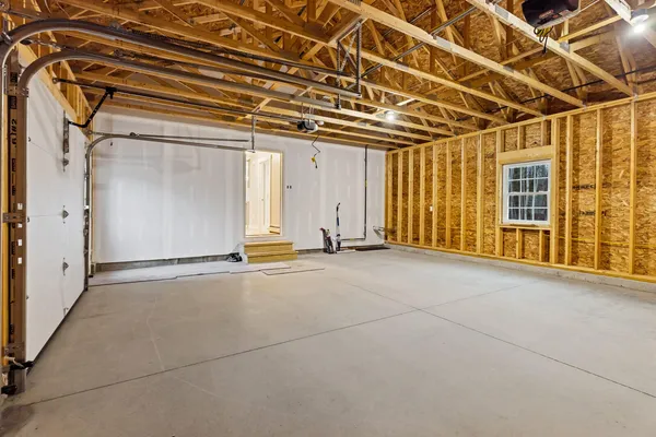 $570,000 | 27 Pleasant Hill Road, Sidney, ME 04330