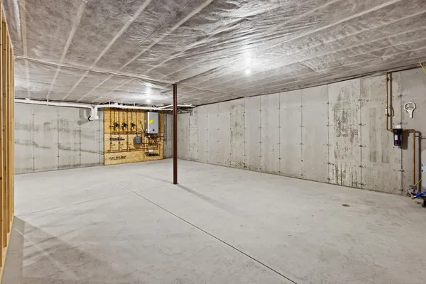 $570,000 | 27 Pleasant Hill Road, Sidney, ME 04330