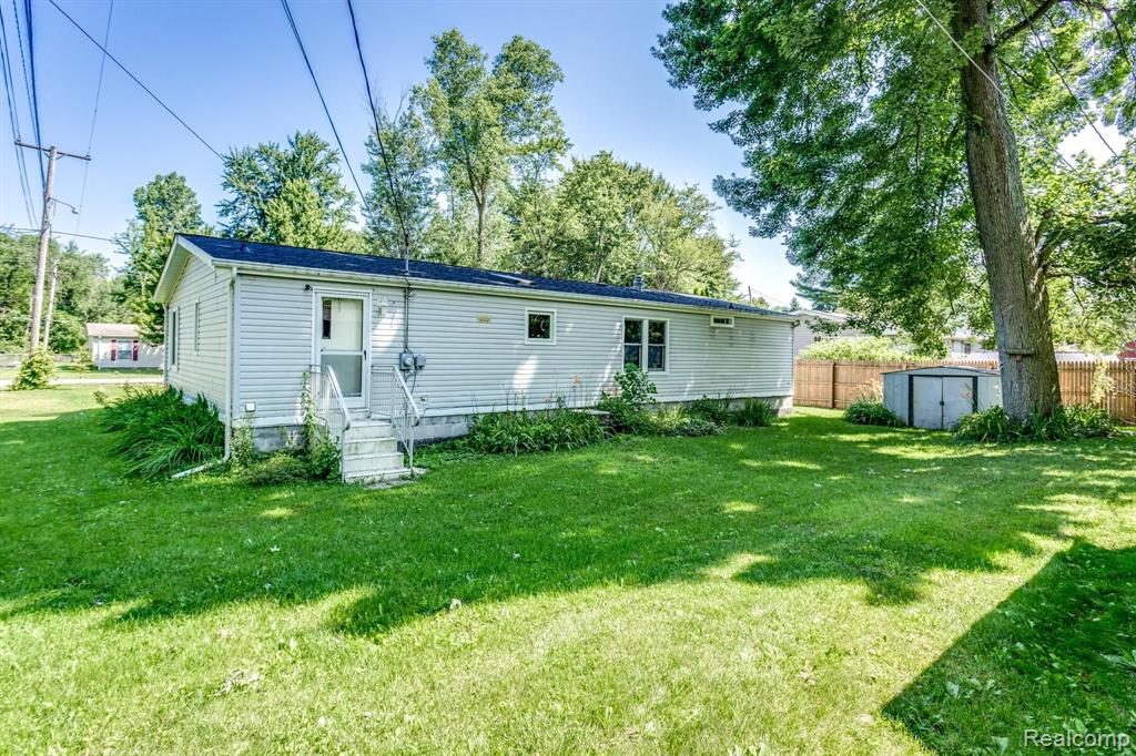 3813 Pine Road Fort Gratiot, MI 48059 - Photo 25 of 25