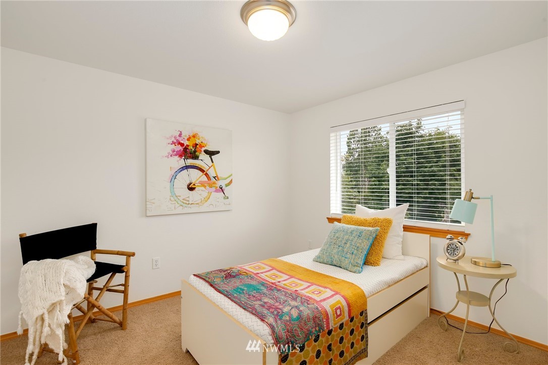 320 Zillah Place Southeast Renton, WA 98059 - Photo 14 of 25 Gallery Image 14