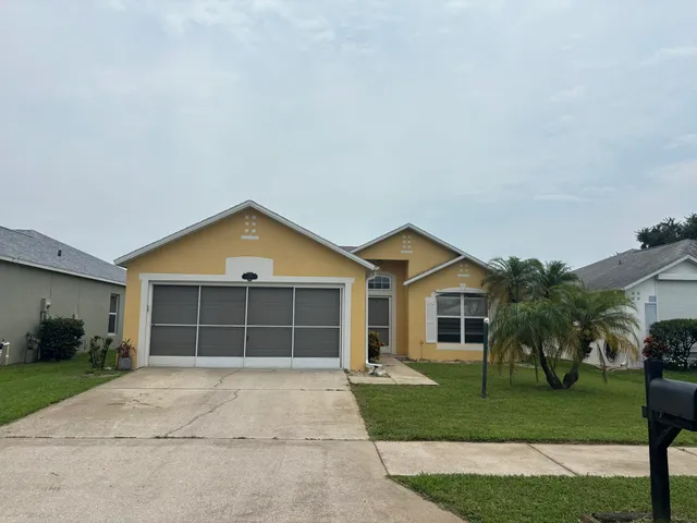 $2,200 | 1776 Vista Lake Circle, Melbourne, FL 32904