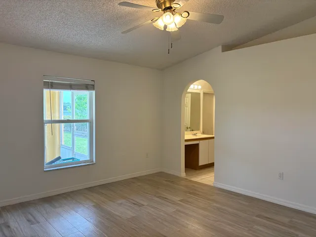 $2,200 | 1776 Vista Lake Circle, Melbourne, FL 32904