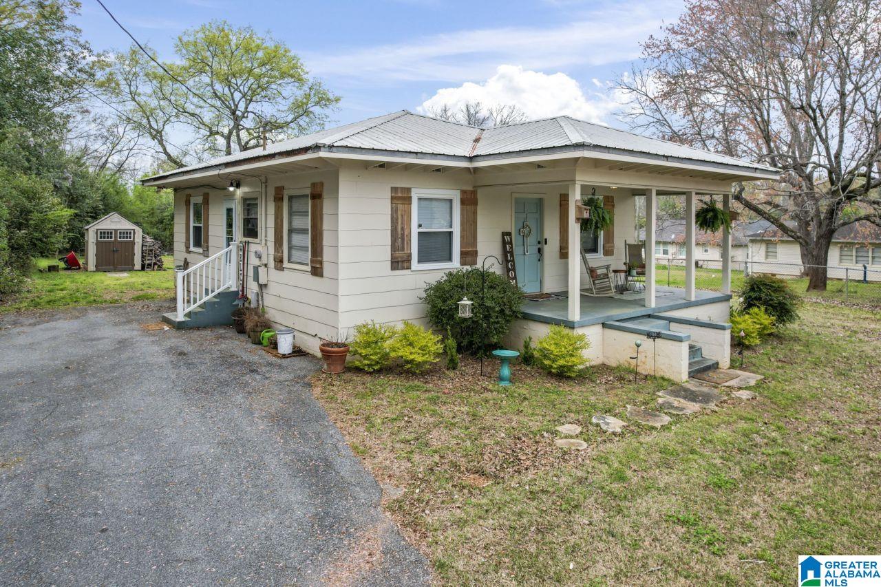 601 Pinecrest Road Sylacauga, AL 35150 - Photo 2 of 21