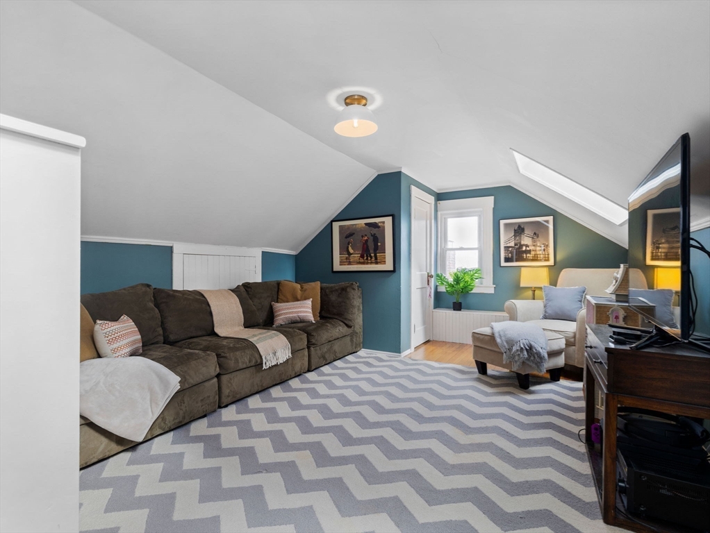 124 Westchester Road Boston, MA 02130 - Photo 16 of 26 Gallery Image 16