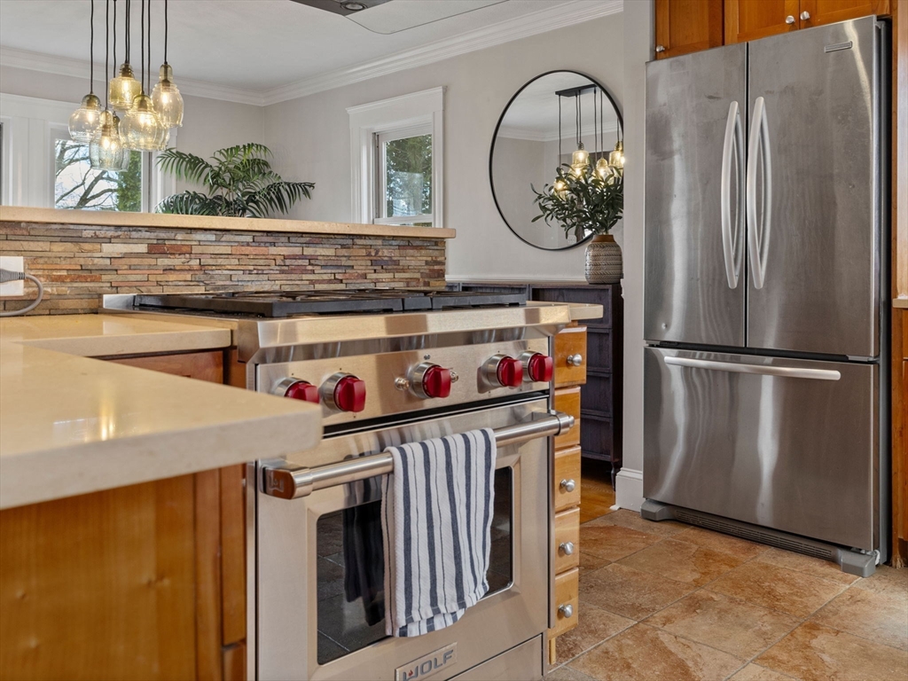 124 Westchester Road Boston, MA 02130 - Photo 7 of 26 Gallery Image 7