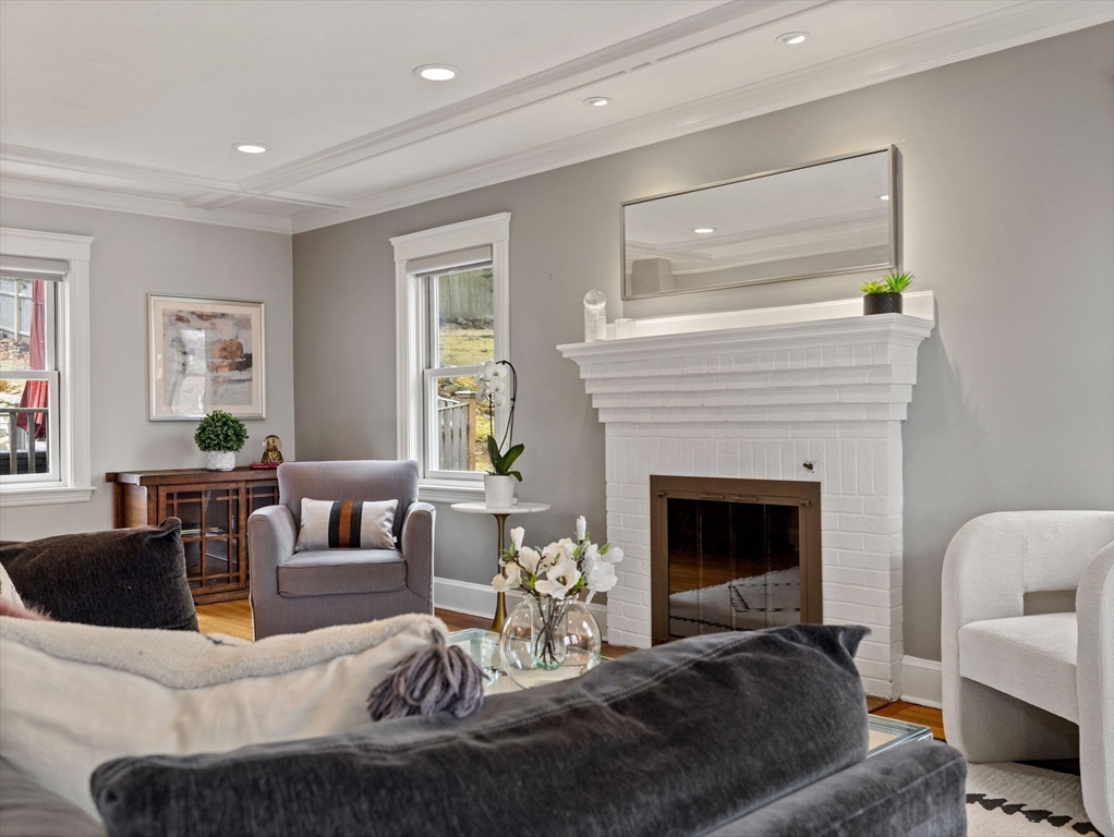 124 Westchester Road Boston, MA 02130 - Photo 9 of 26 Gallery Image 9