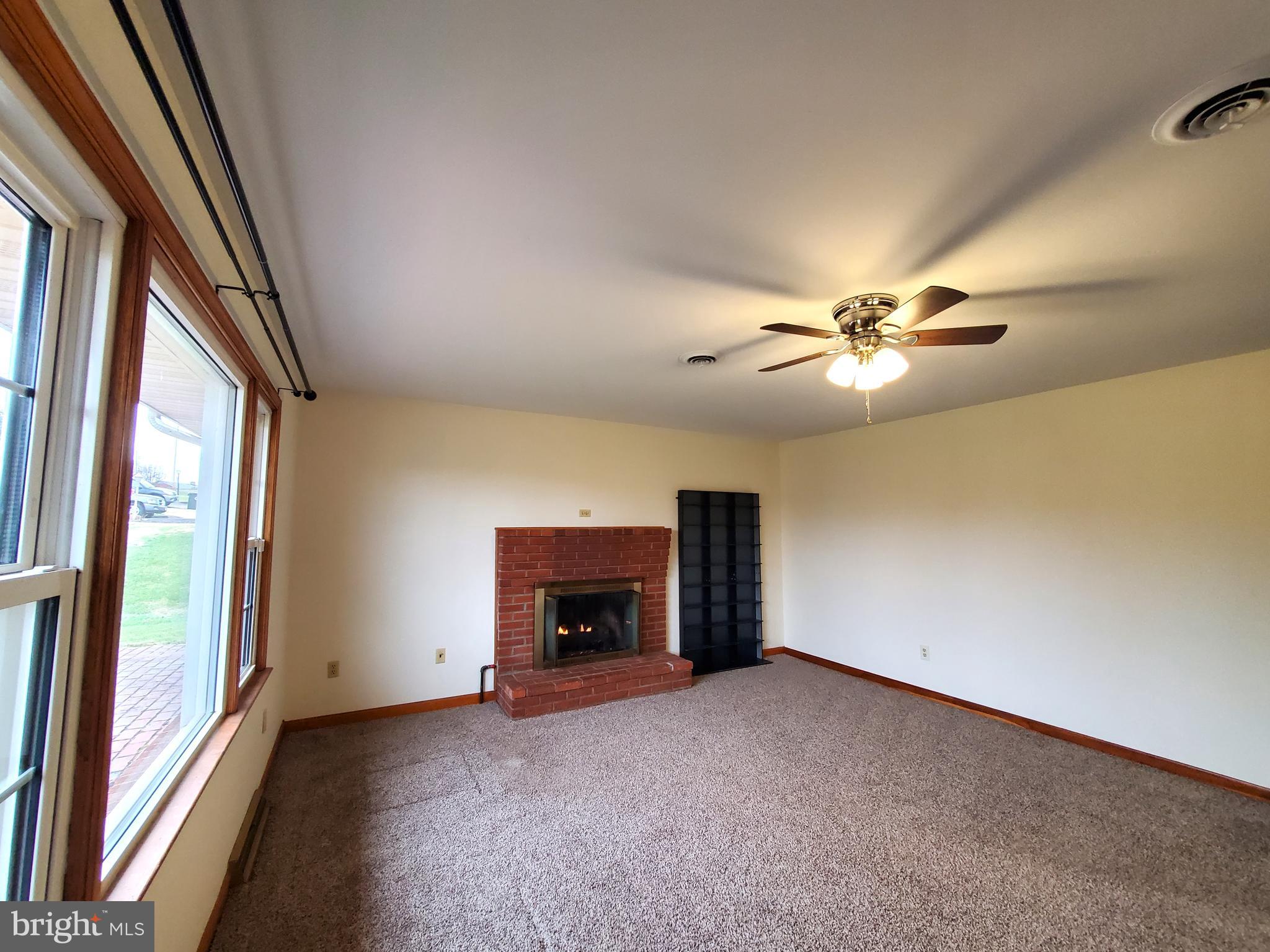441 Azalea Street Culpeper, VA 22701 - Photo 4 of 41 Gallery Image 4