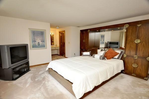 157 Village Post Road, Unit 157 Danvers, MA 01923 - Photo 15 of 26 Gallery Image 15
