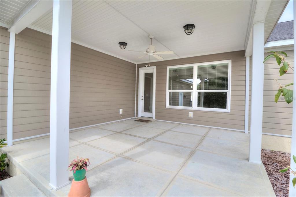 1922 Southeast 29th Street Ocala, FL 34471 - Photo 26 of 29 a view of an entryway of the house