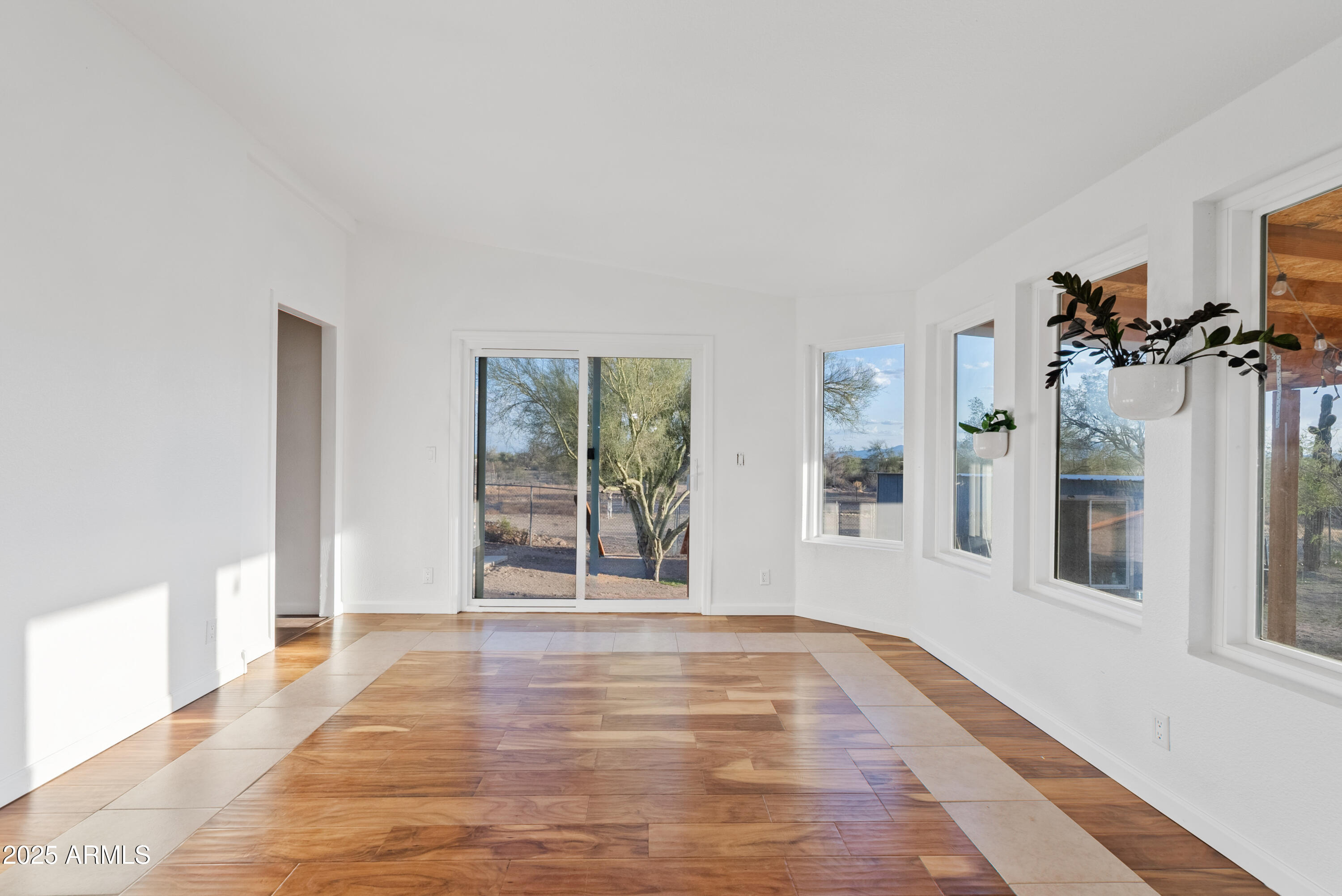 16643 West Quail Run Road Surprise, AZ 85387 - Photo 10 of 49 Office space