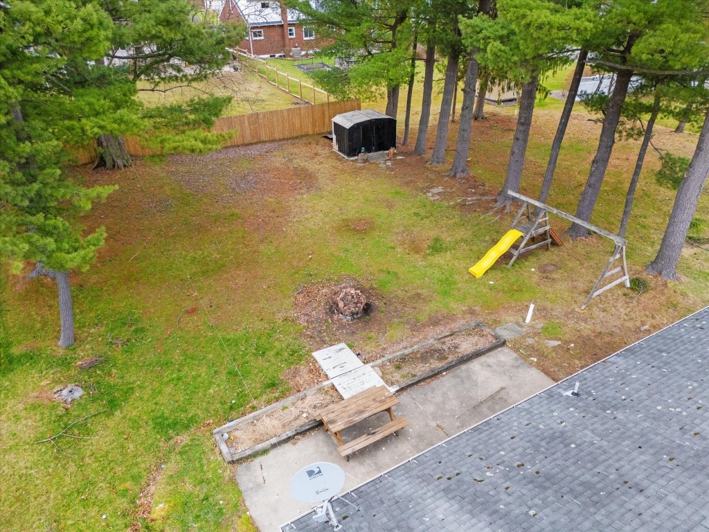 2829 Country Club Road Endwell, NY 13760 - Photo 17 of 23