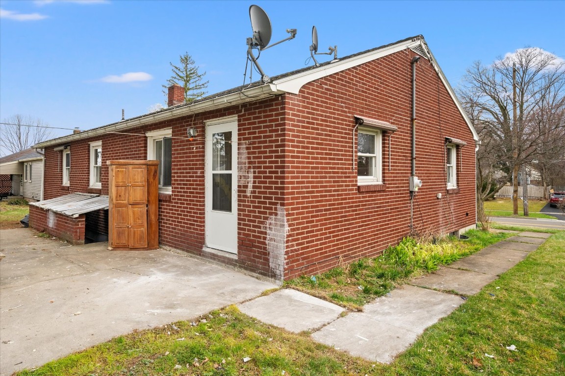 2829 Country Club Road Endwell, NY 13760 - Photo 19 of 23