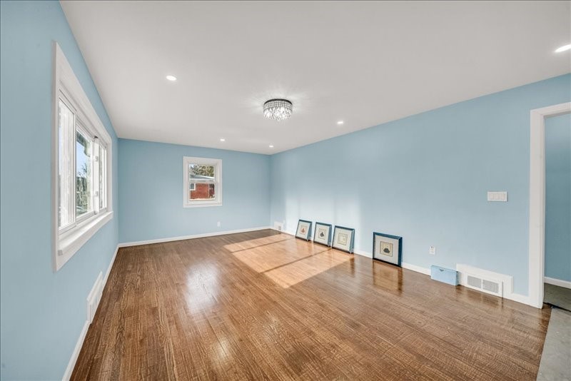 2829 Country Club Road Endwell, NY 13760 - Photo 3 of 23