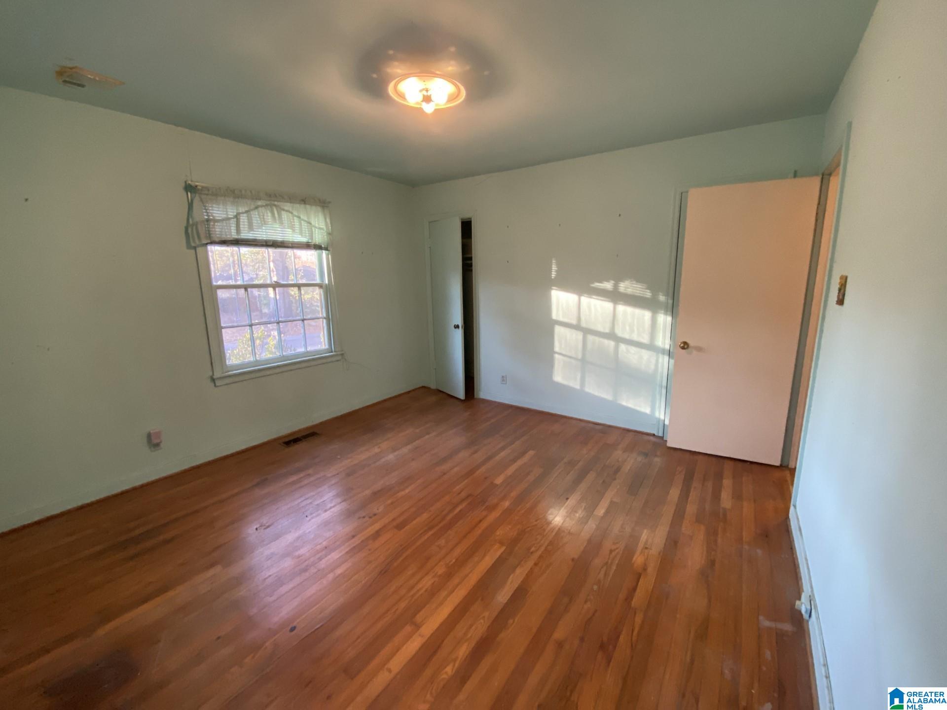 705 Grove Street Birmingham, AL 35209 - Photo 9 of 17