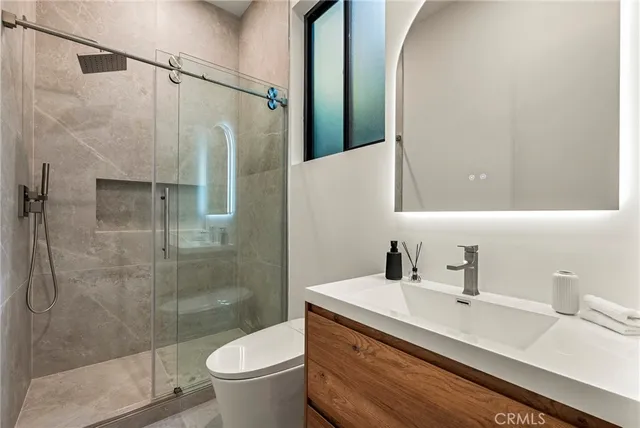 $13,499 | 17827 Miranda Street, Encino, CA 91316