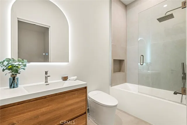 $13,500 | 17827 Miranda Street, Encino, CA 91316