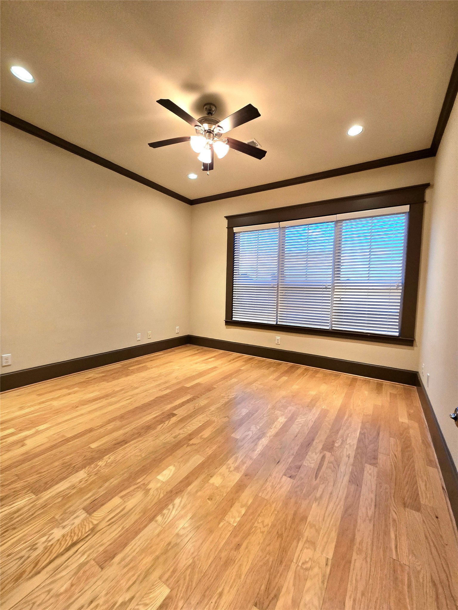 855 Mathis Street Houston, TX 77009 - Photo 13 of 28