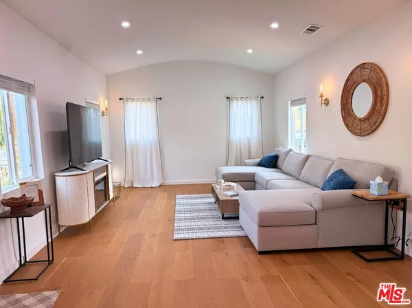 $7,500 | 4879 Hartwick Street, Los Angeles, CA 90041