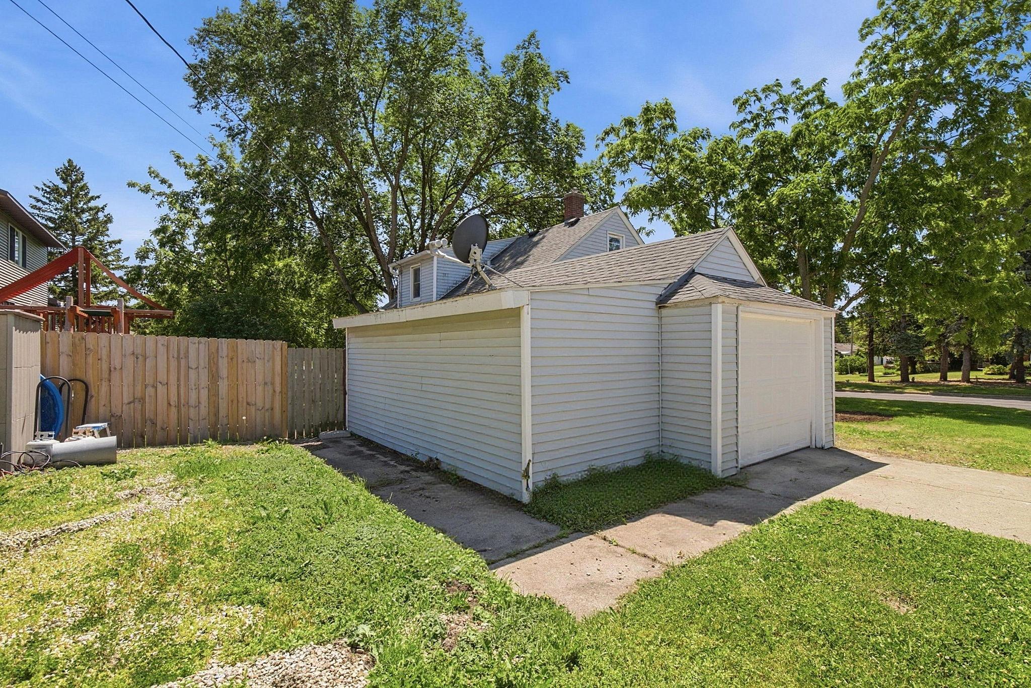 717 Forest Street Kenyon, MN 55946 - Photo 21 of 26