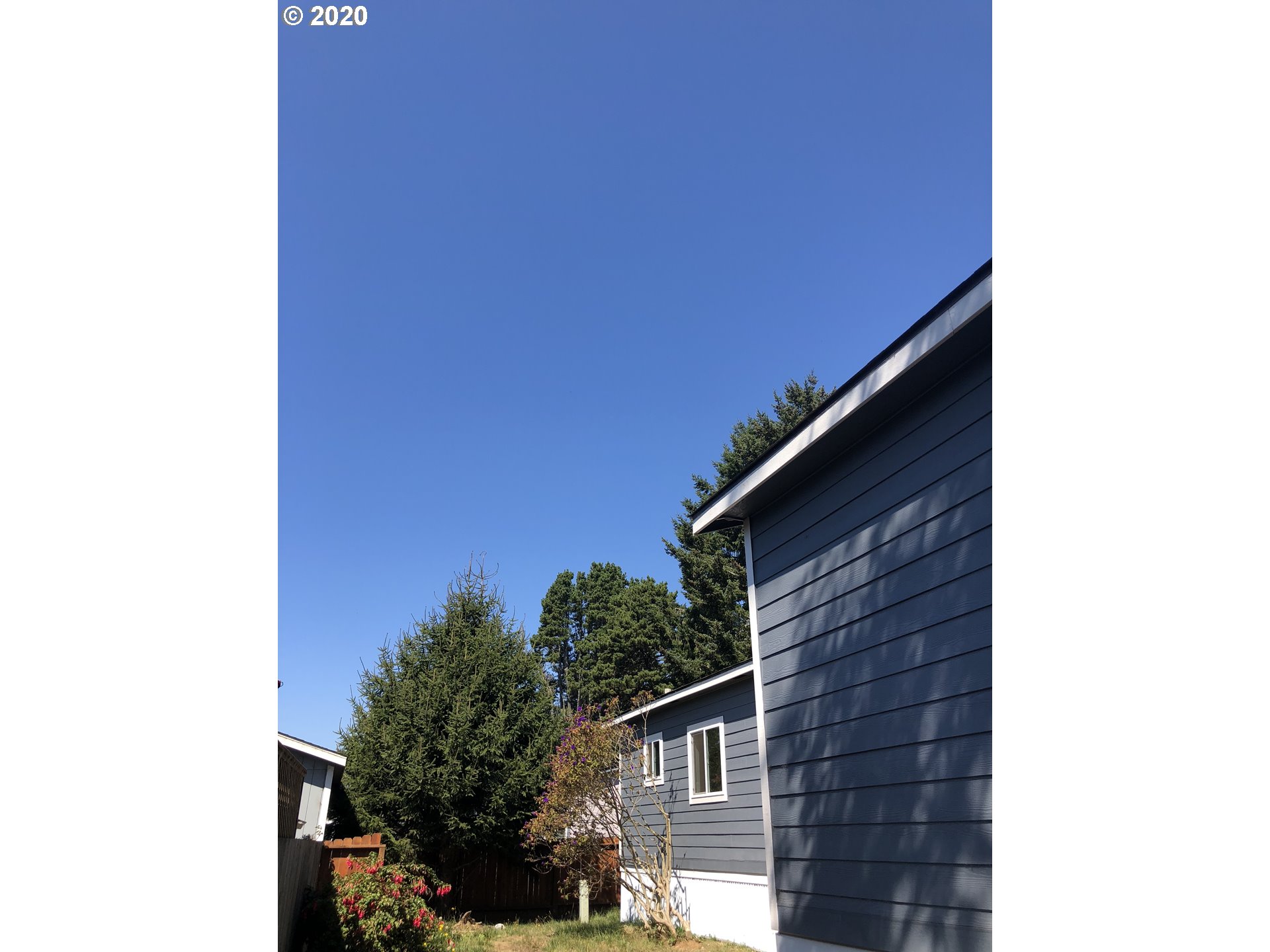 96465 Coverdell Road Brookings, OR 97415 - Photo 2 of 17