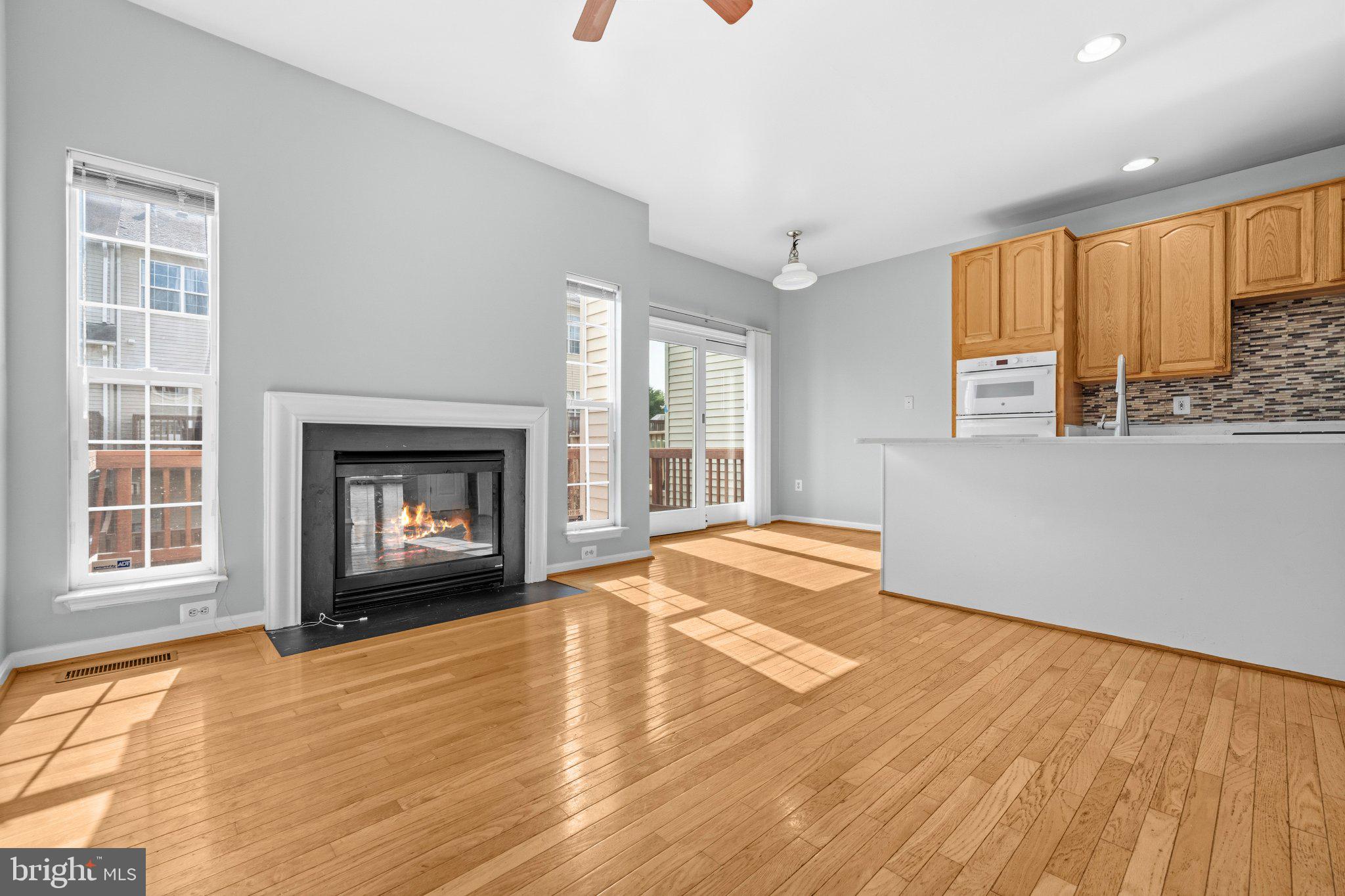 6687 Roderick Loop Gainesville, VA 20155 - Photo 9 of 46 Gallery Image 9