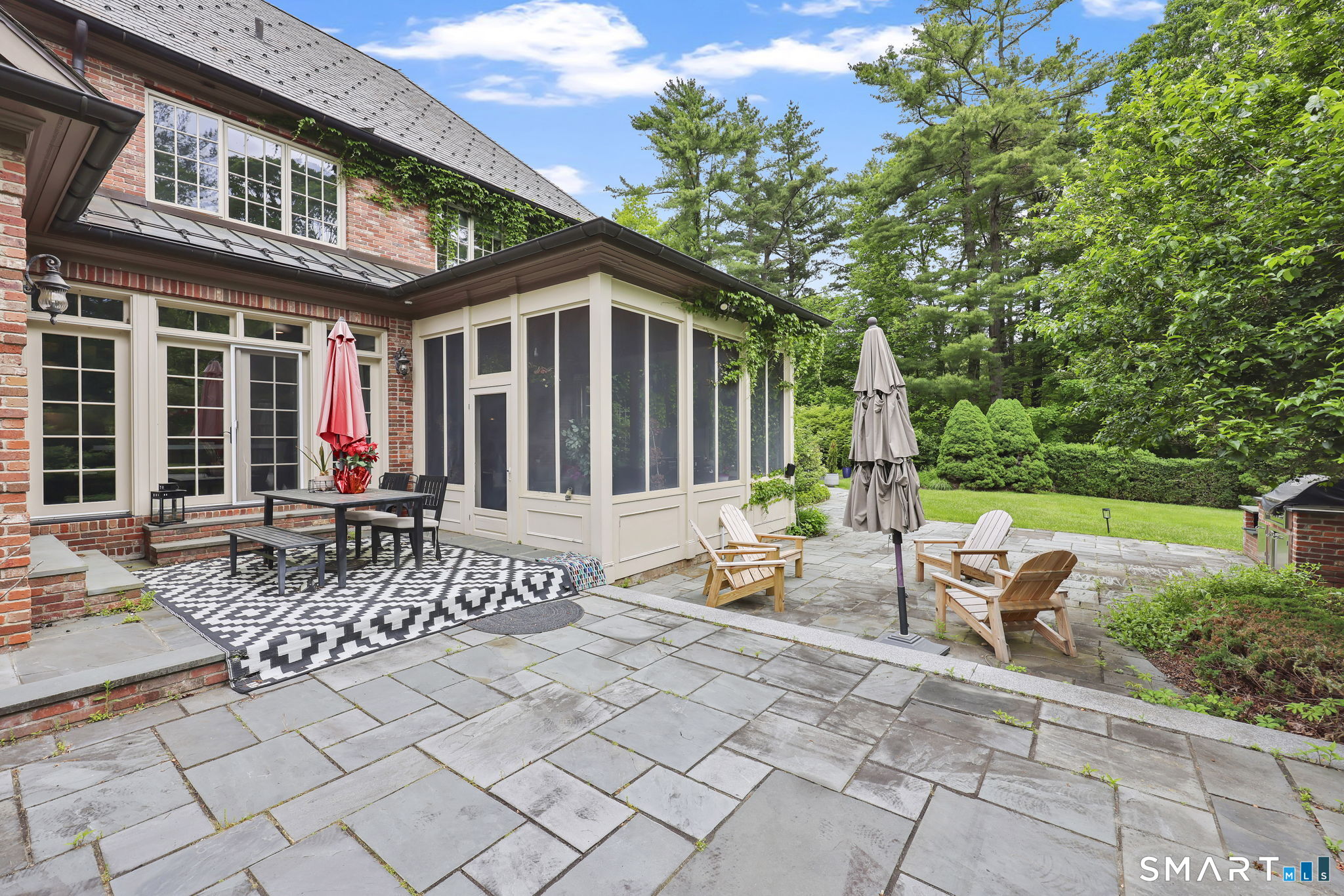 14 Robkins Road Avon, CT 06001 - Photo 6 of 40