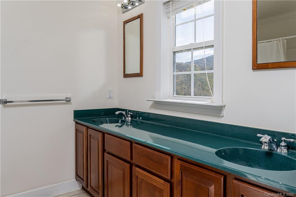 316 Gouges Branch Road Leicester, NC 28748 - Photo 14 of 41