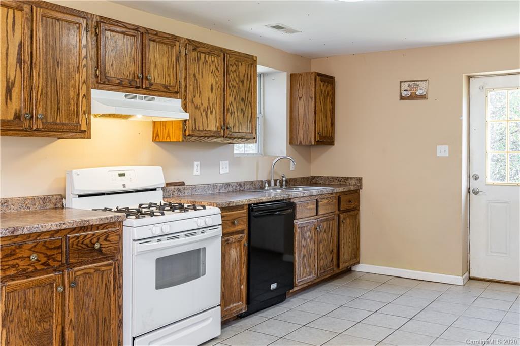 316 Gouges Branch Road Leicester, NC 28748 - Photo 23 of 41