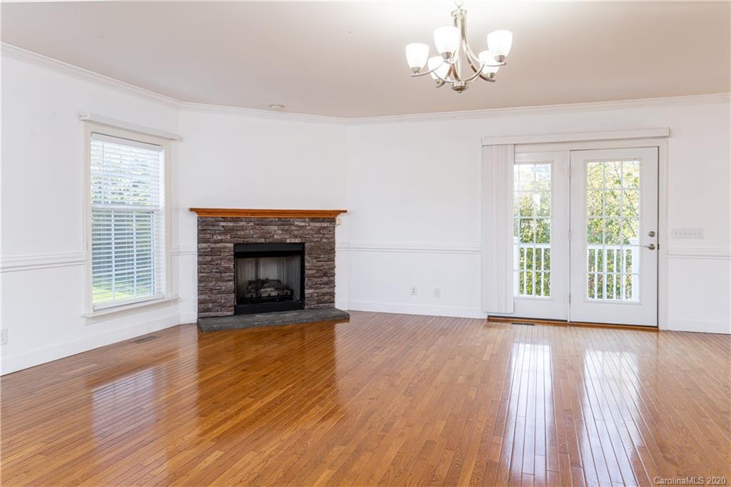 316 Gouges Branch Road Leicester, NC 28748 - Photo 5 of 41