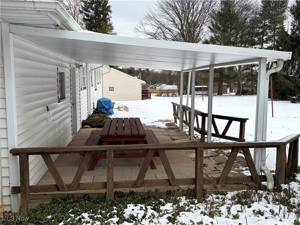 2921 Decamp Road Youngstown, OH 44511 - Photo 27 of 27 Back Patio