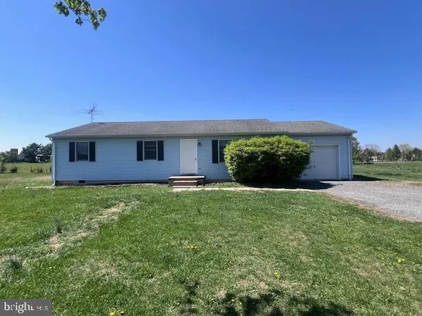 $1,950 | 6638 Hanback Court, Bealeton, VA 22712