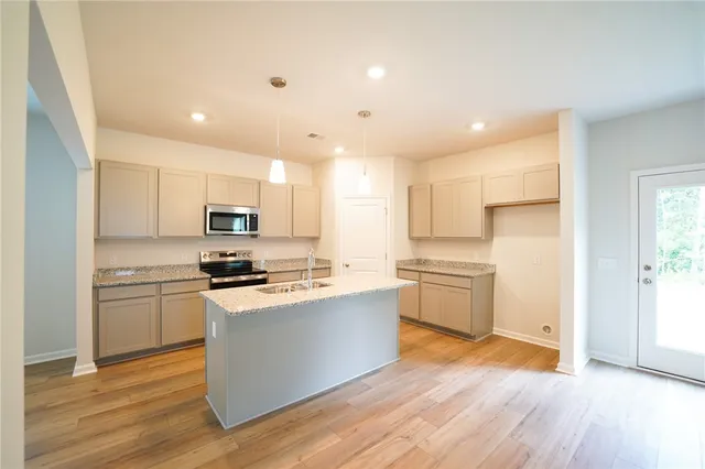 $2,790 | 119 Juliette Low Lane, Pooler, GA 31322