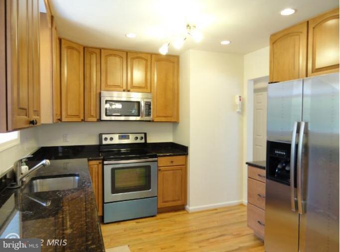 1104 Broadview Road Fort Washington, MD 20744 - Photo 18 of 18 Kitchen